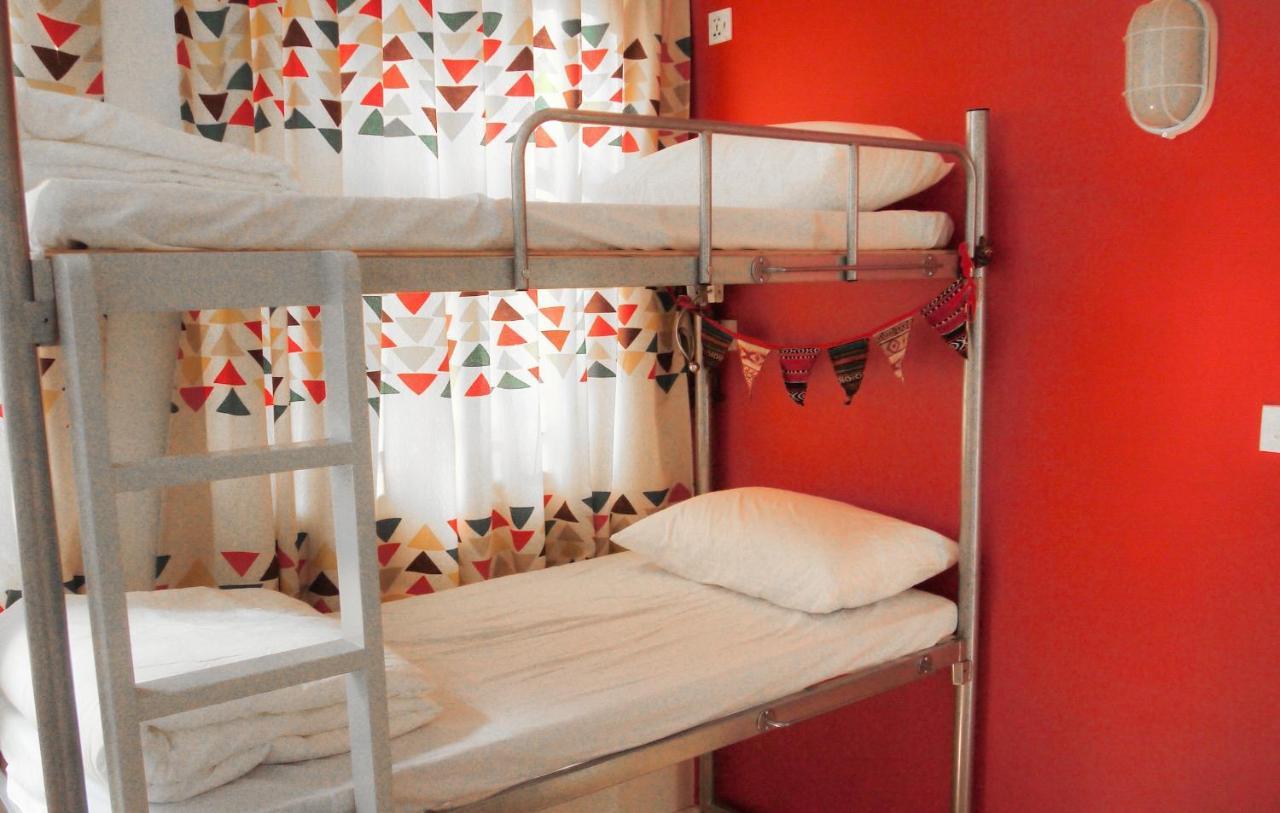 Hoho Hostel Гонконг Экстерьер фото
