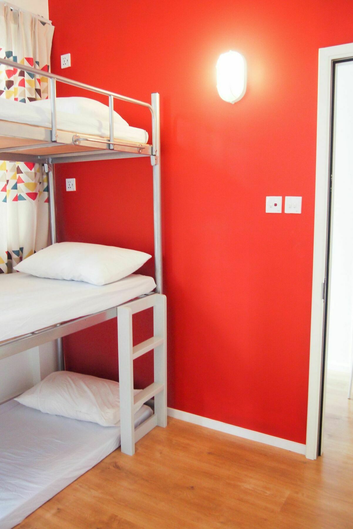Hoho Hostel Гонконг Экстерьер фото